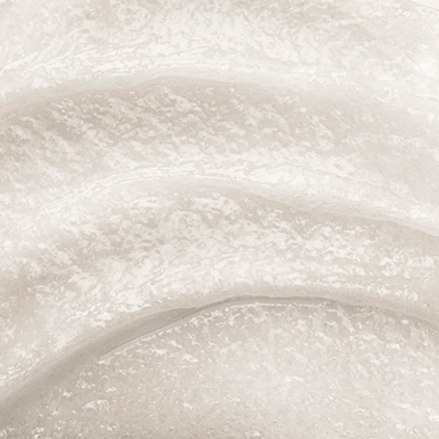 La protection solaire : la base de toute routine estivale