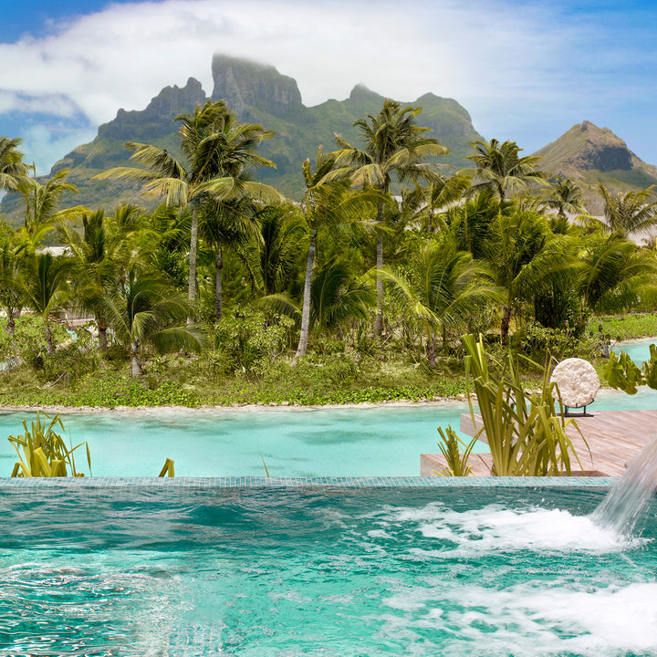 Four Seasons Resort Bora Bora